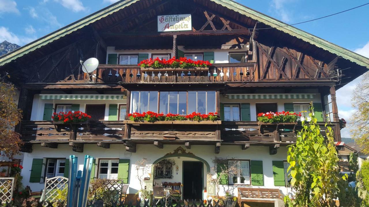 Gaestehaus Angela Garmisch-Partenkirchen Exterior photo